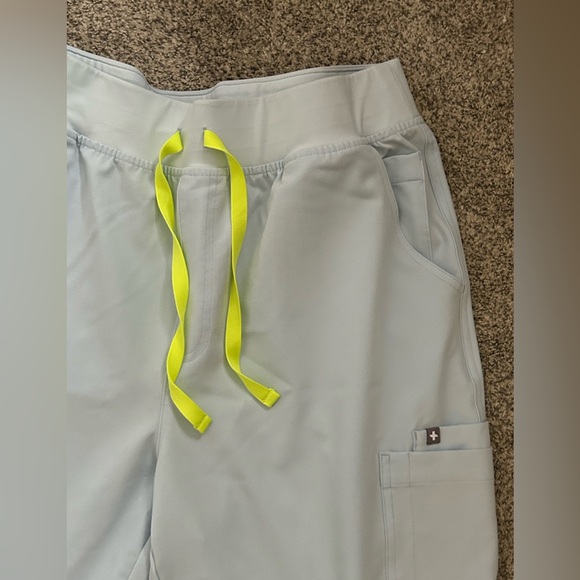 NWOT Figs Women’s High Waisted Yola Skinny Scrub Pants-Size XL/T-Open Skies - Picture 5 of 6